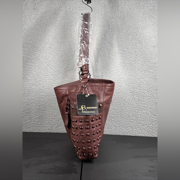 B Makowsky Soft Leather Brown Shoulder/CrossbodyPurse Rosetone Stud Hardware NWT - Picture 7 of 16